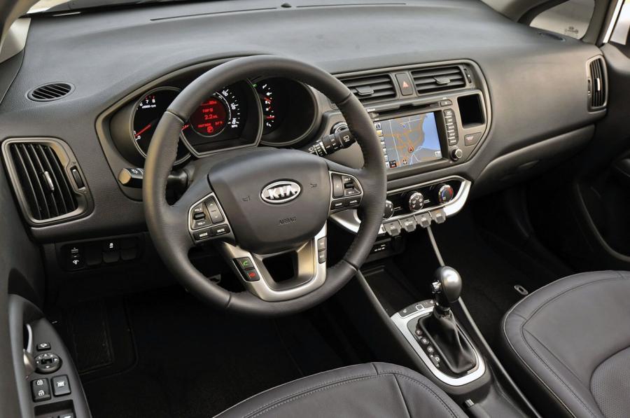  Kia Rio 5-Door 2012 года  (фото 21 из 39)